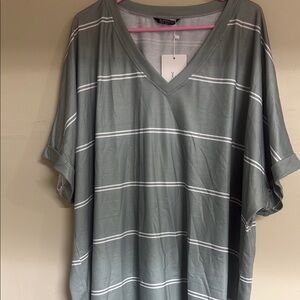 BloomChic Green and White V-Neck Striped Tee
